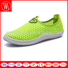 2017Soft light running shoes net surface